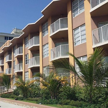 Seaspray Inn Beach Resort Palm Beach Shores Exterior foto
