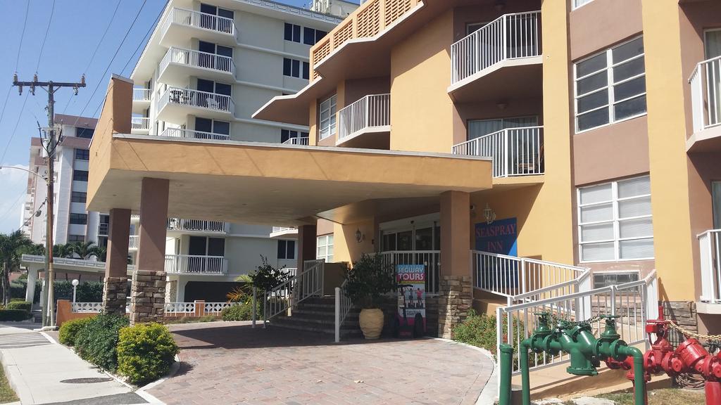 Seaspray Inn Beach Resort Palm Beach Shores Exterior foto