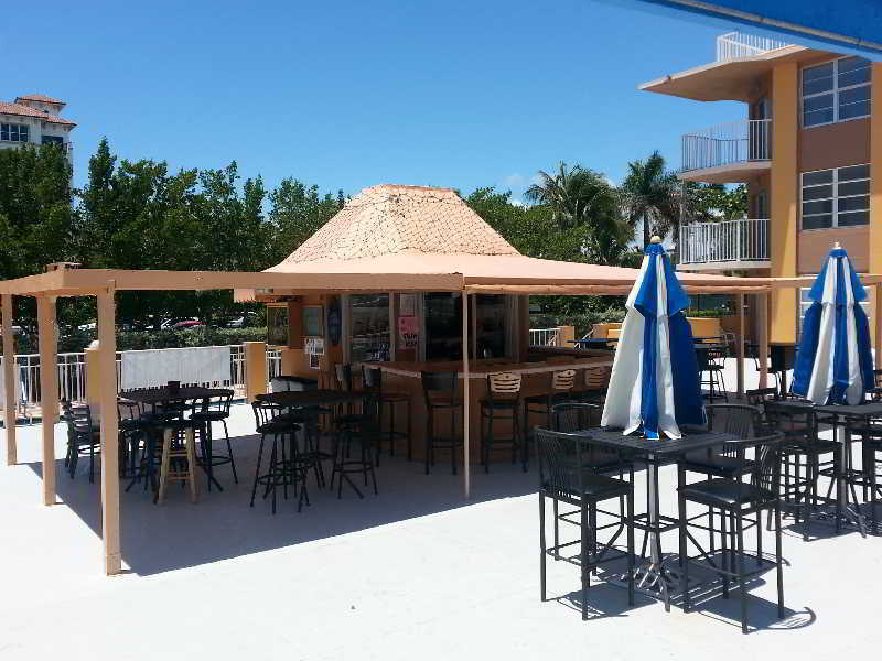 Seaspray Inn Beach Resort Palm Beach Shores Exterior foto