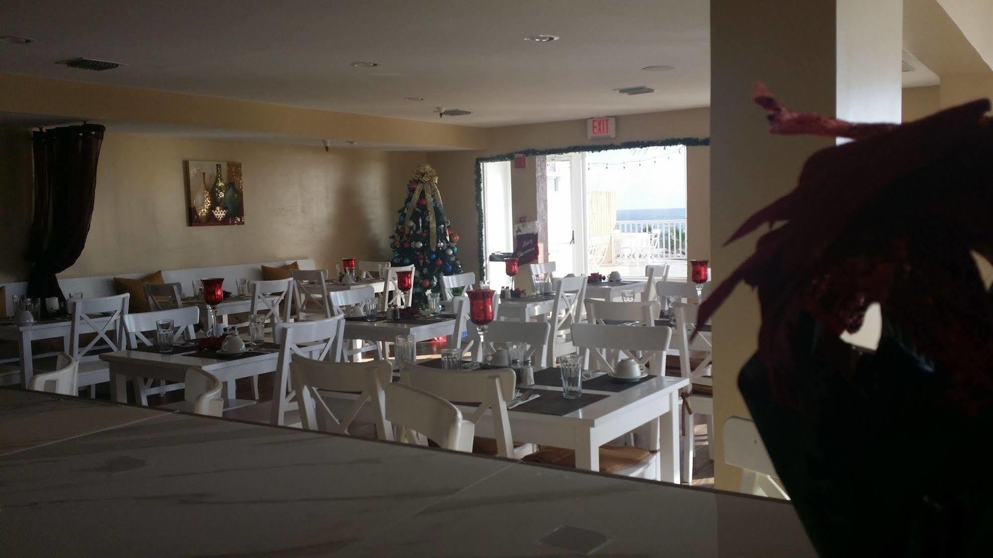 Seaspray Inn Beach Resort Palm Beach Shores Exterior foto
